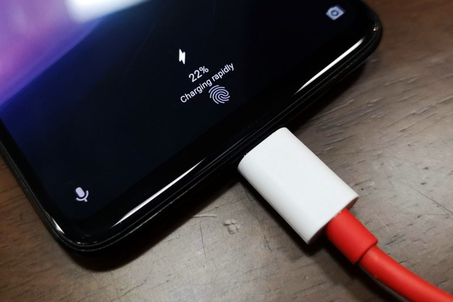 6 sự thật về pin trên smartphone: Sạc nhanh có làm hỏng pin hay không? - Ảnh 3. 6 sự thật về pin trên smartphone: Sạc nhanh có làm hỏng pin hay không? - Ảnh 3.