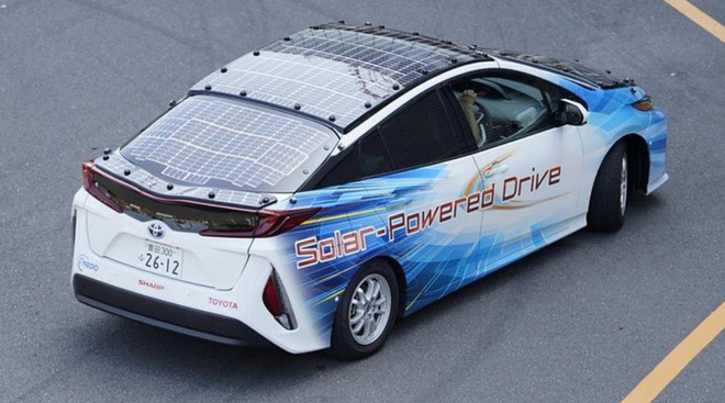 Toyota muốn chế tạo xe điện chạy bằng năng lượng mặt trời có thể hoạt động mãi mãi không cần dừng lại để sạc - Ảnh 2. Toyota muốn chế tạo xe điện chạy bằng năng lượng mặt trời có thể hoạt động mãi mãi không cần dừng lại để sạc - Ảnh 2.