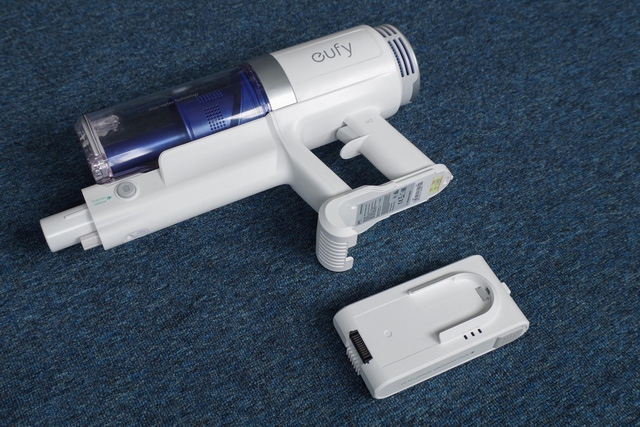 Mở hộp nhanh máy hút bụi cầm tay Eufy HomeVac S11 Go - Ảnh 4.