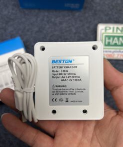 Alternative view of Bộ sạc 4 pin tiểu pin đũa 1.2V USB có báo đầy Beston C8002